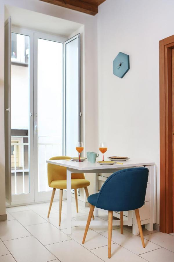 Appartamento Shabby Chic In The Vibrant Center Napoli