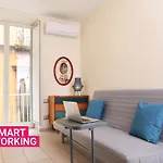 Shabby Chic Apartment In The Vibrant City Center